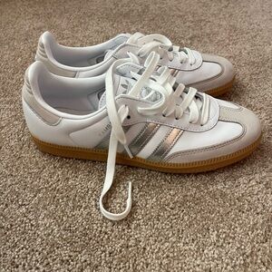 Adidas White and Gray Sneakers with Gum Sole